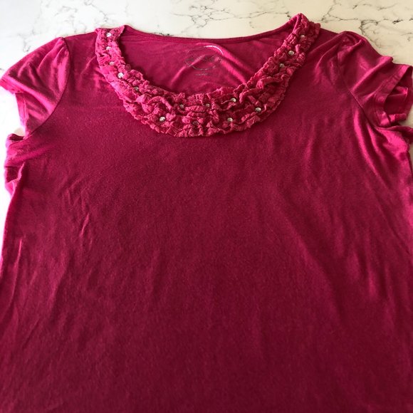 Hot Pink INC Cap Sleeve Shirt w/Neckline Bling & Lace Detailing - Picture 4 of 5